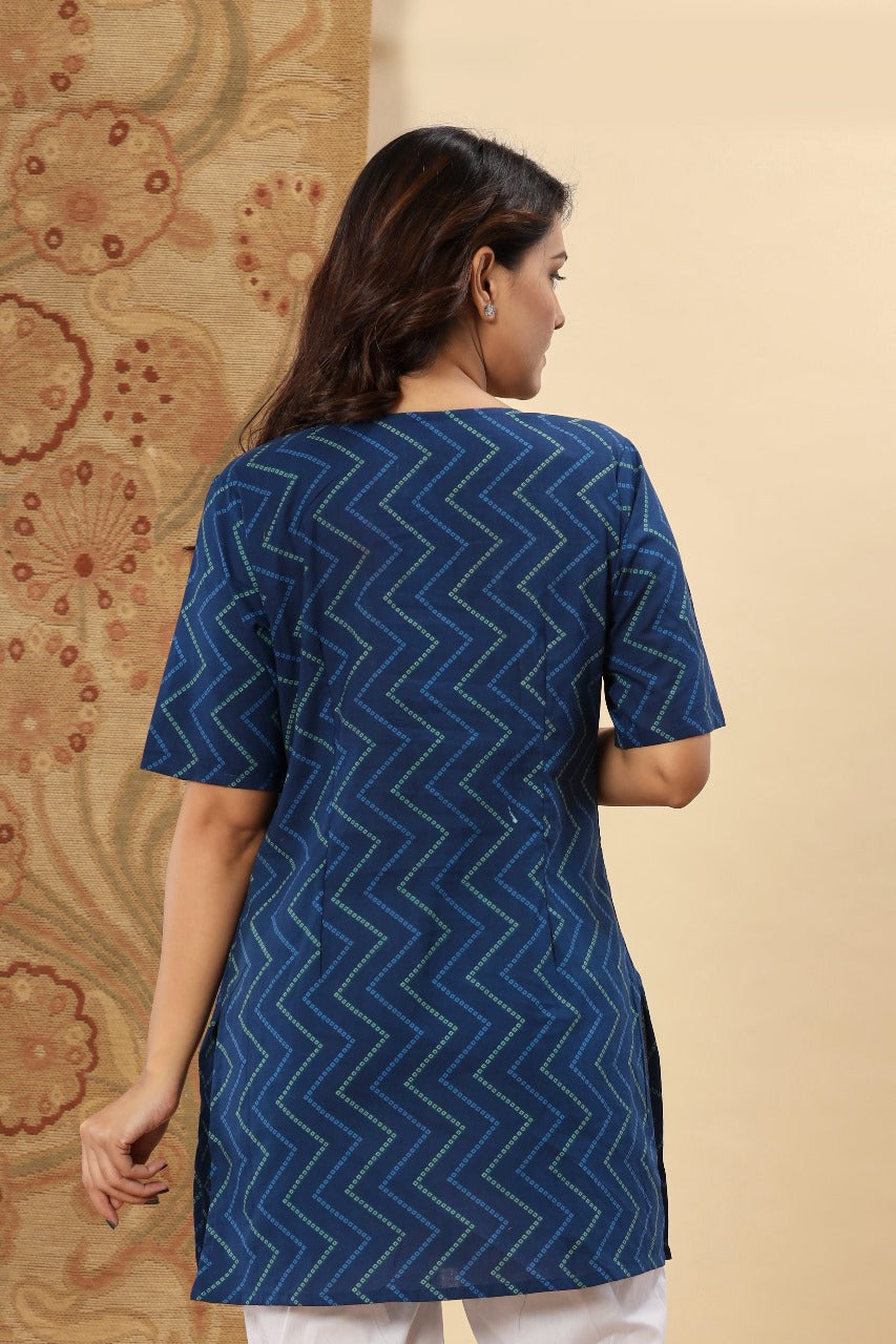 Festive Special Blue Zig Zag Lining Top